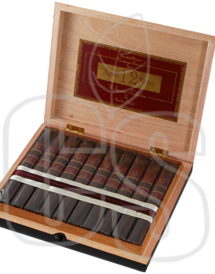 ROCKY PATEL VINTAGE 1990 ROBUSTO box
