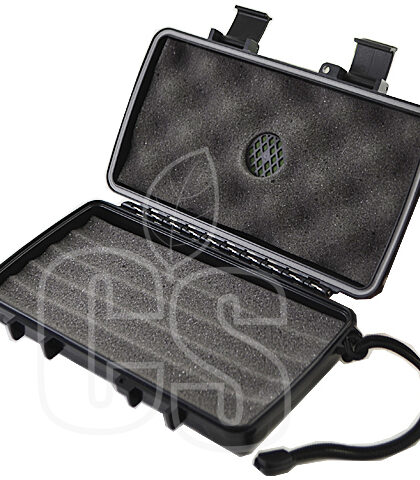 XIKAR TRAVEL HUMIDOR: HOLDS 5 CIGARS