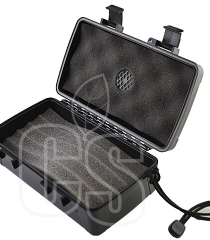 XIKAR TRAVEL HUMIDOR: HOLDS 10 CIGARS