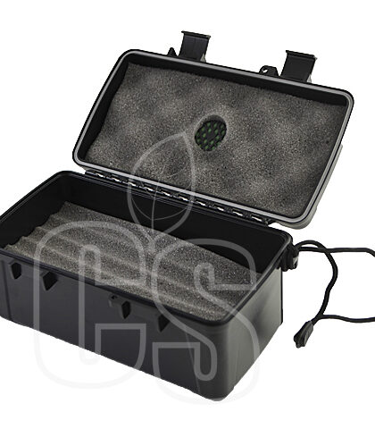 XIKAR TRAVEL HUMIDOR: HOLDS 15 CIGARS