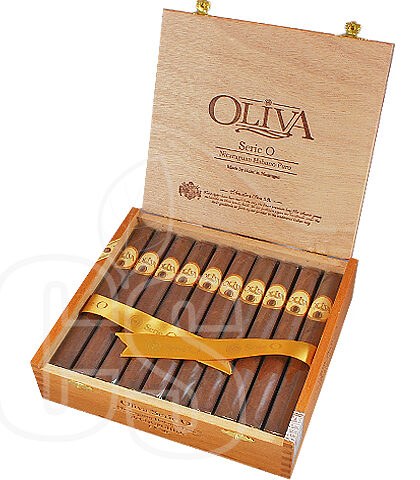 OLIVA O CHURCHILL NATURAL